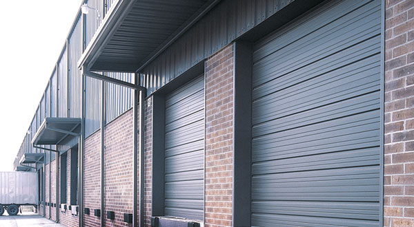 Amarr 2402/2412/2422 series heavy-duty ribbed steel commercial door